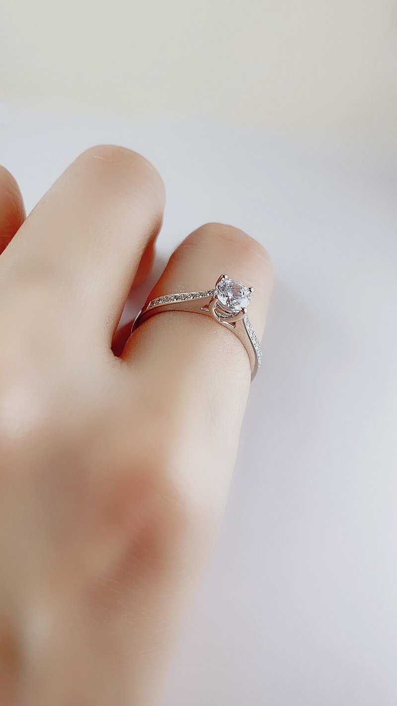 Casual Silver Ring - Zircon Jewellery Store
